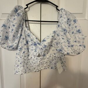 Altar'd State Blue and White Floral Crop Top XL puff sleeves elbow length